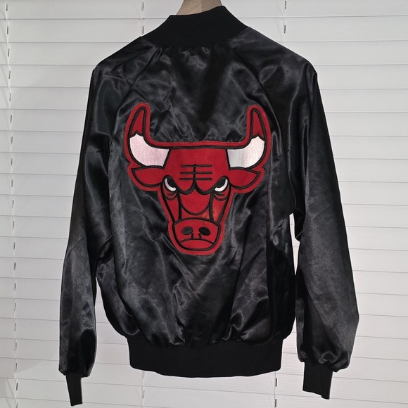 Vintage Chicago‎ Bulls Black Satin Jacket Large